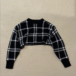 Urban | Black and White Plaid Cropped Sweater